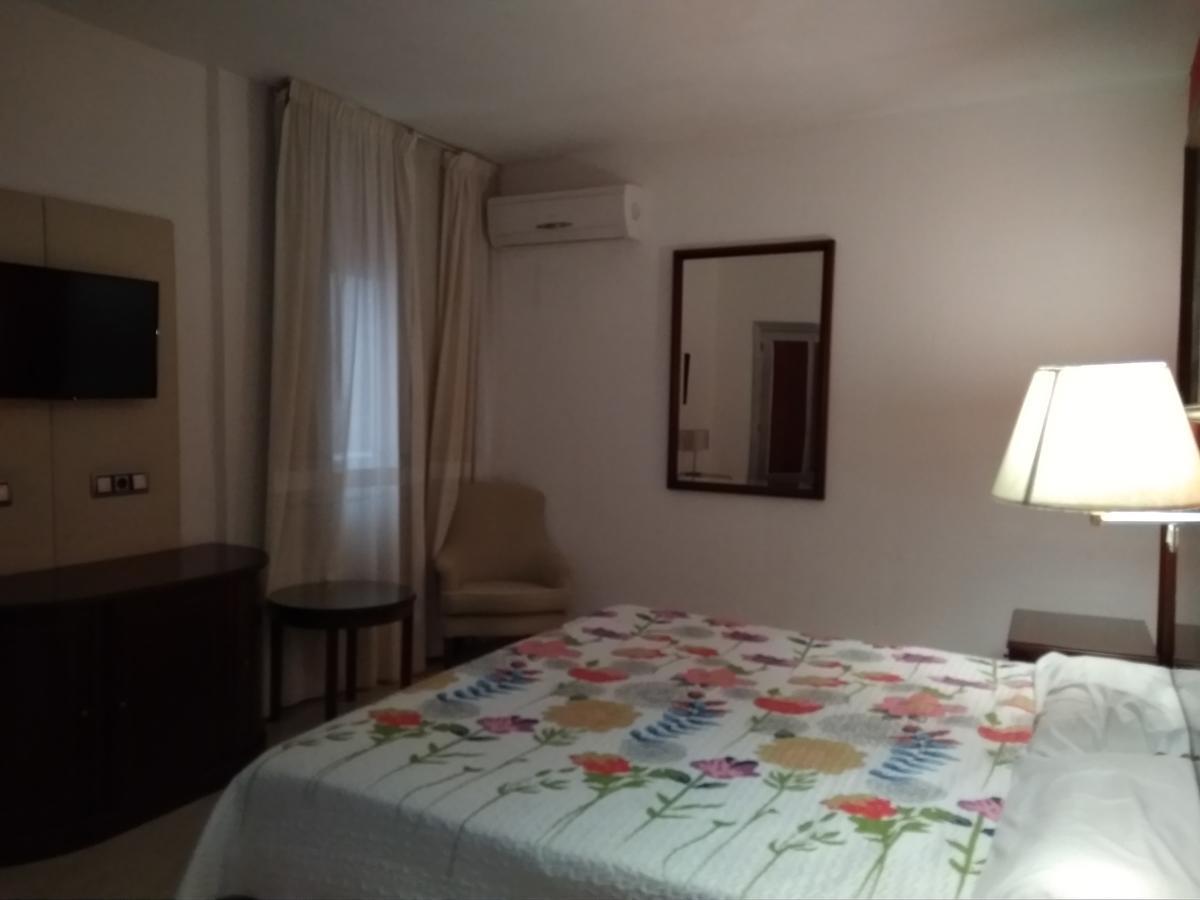 Caces Hotel Nuevo Ara מראה חיצוני תמונה