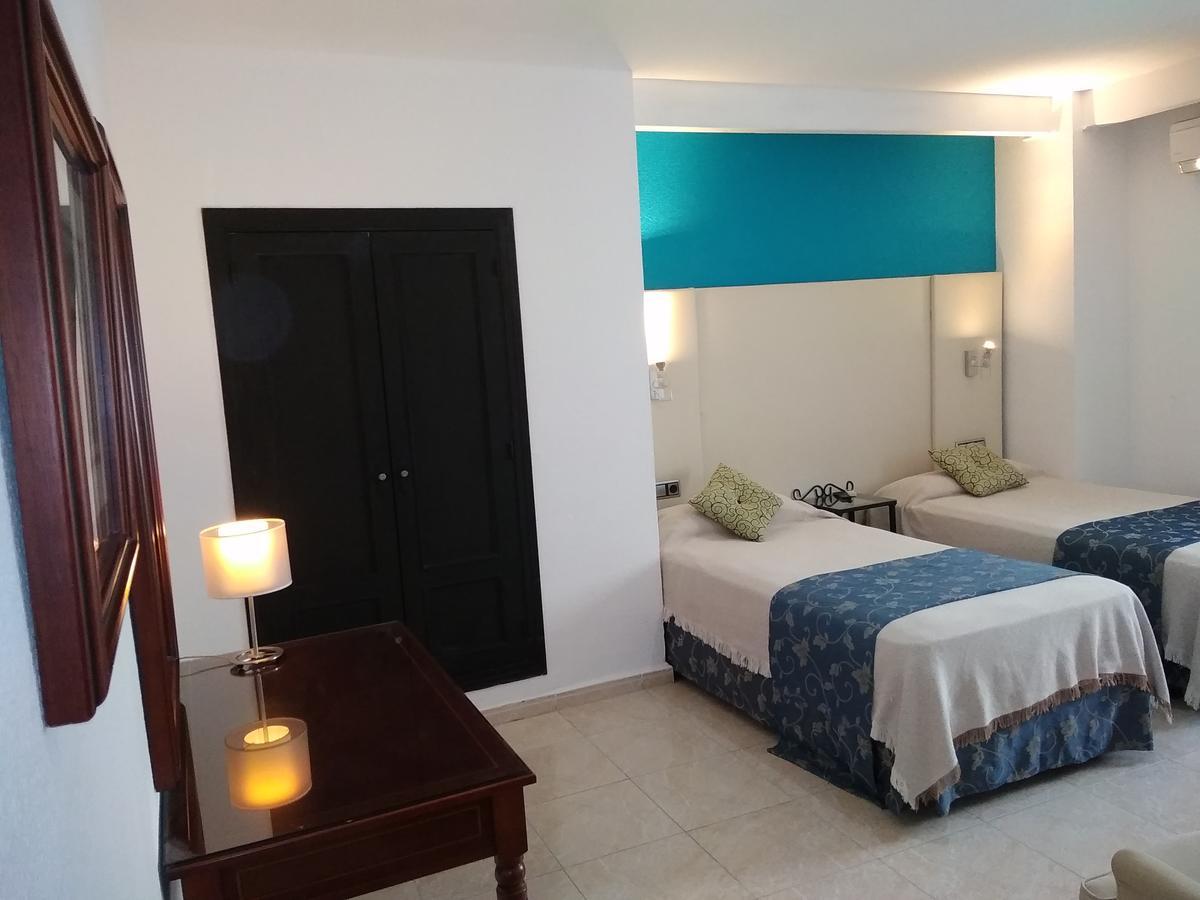 Caces Hotel Nuevo Ara מראה חיצוני תמונה