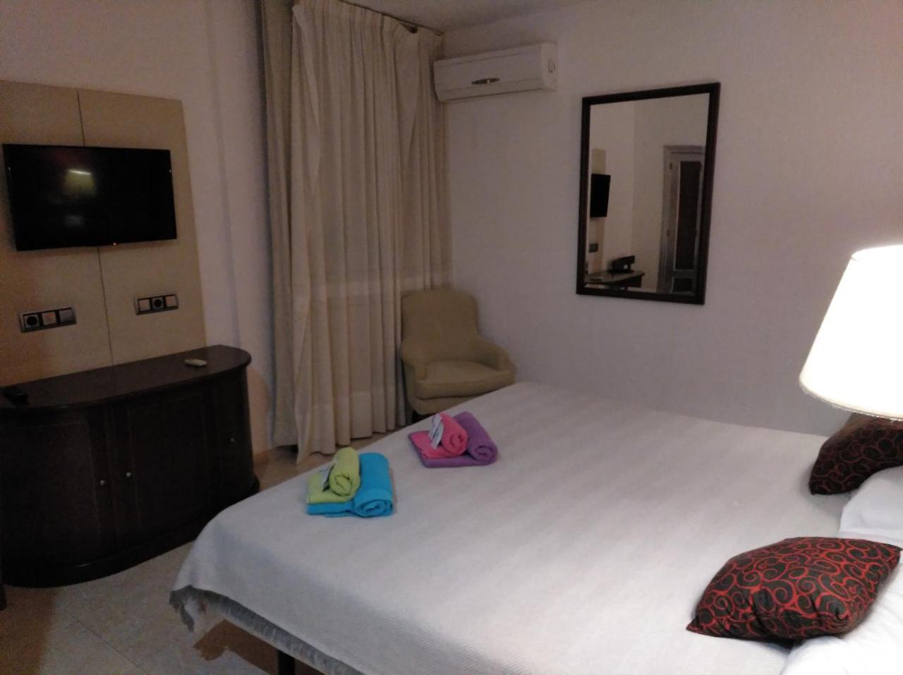 Caces Hotel Nuevo Ara מראה חיצוני תמונה