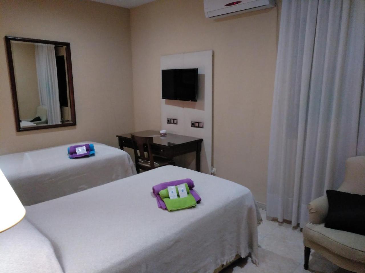 Caces Hotel Nuevo Ara מראה חיצוני תמונה