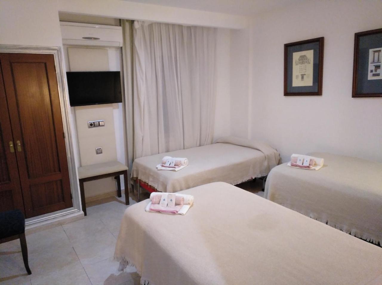 Caces Hotel Nuevo Ara מראה חיצוני תמונה