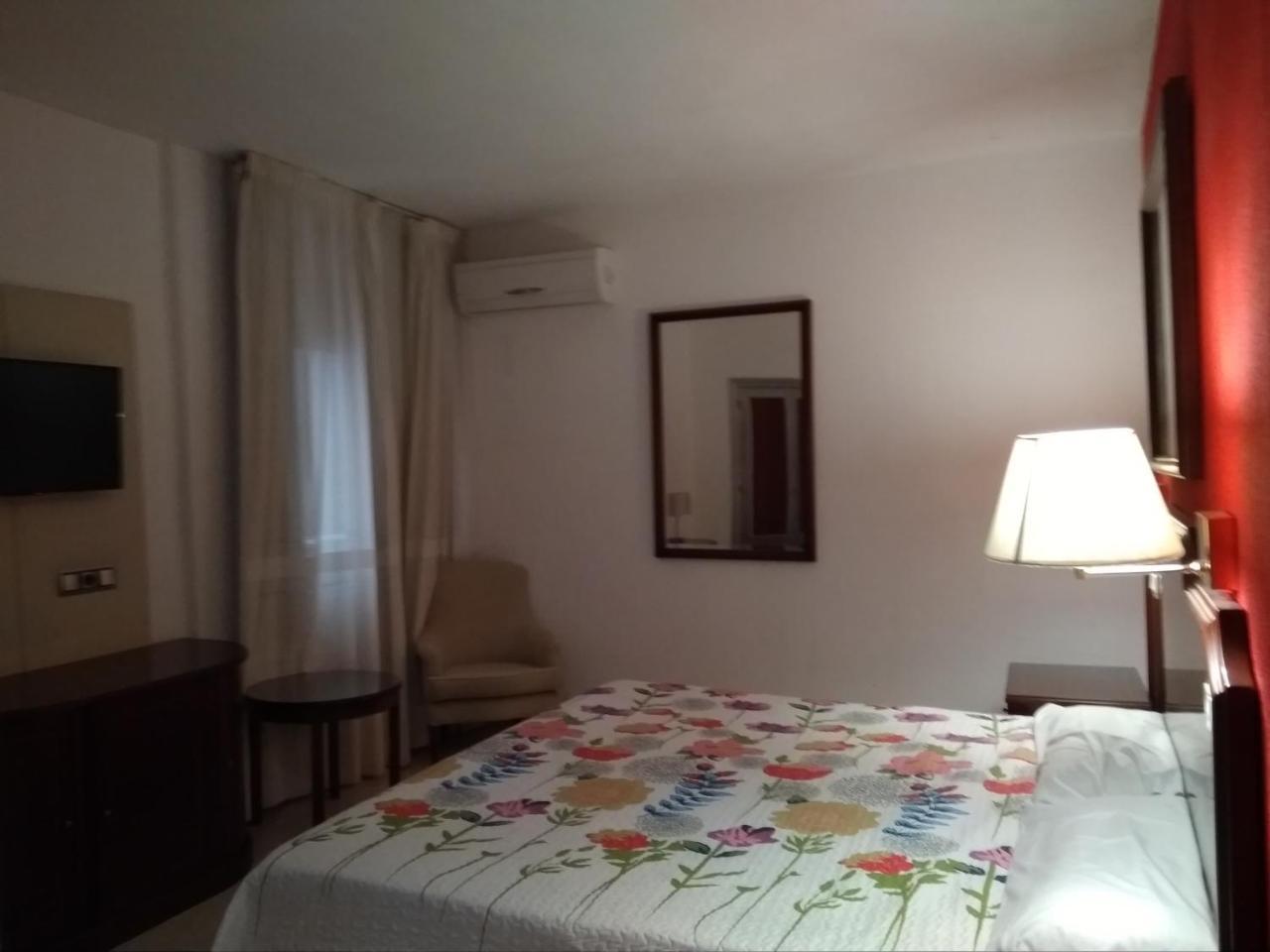 Caces Hotel Nuevo Ara מראה חיצוני תמונה