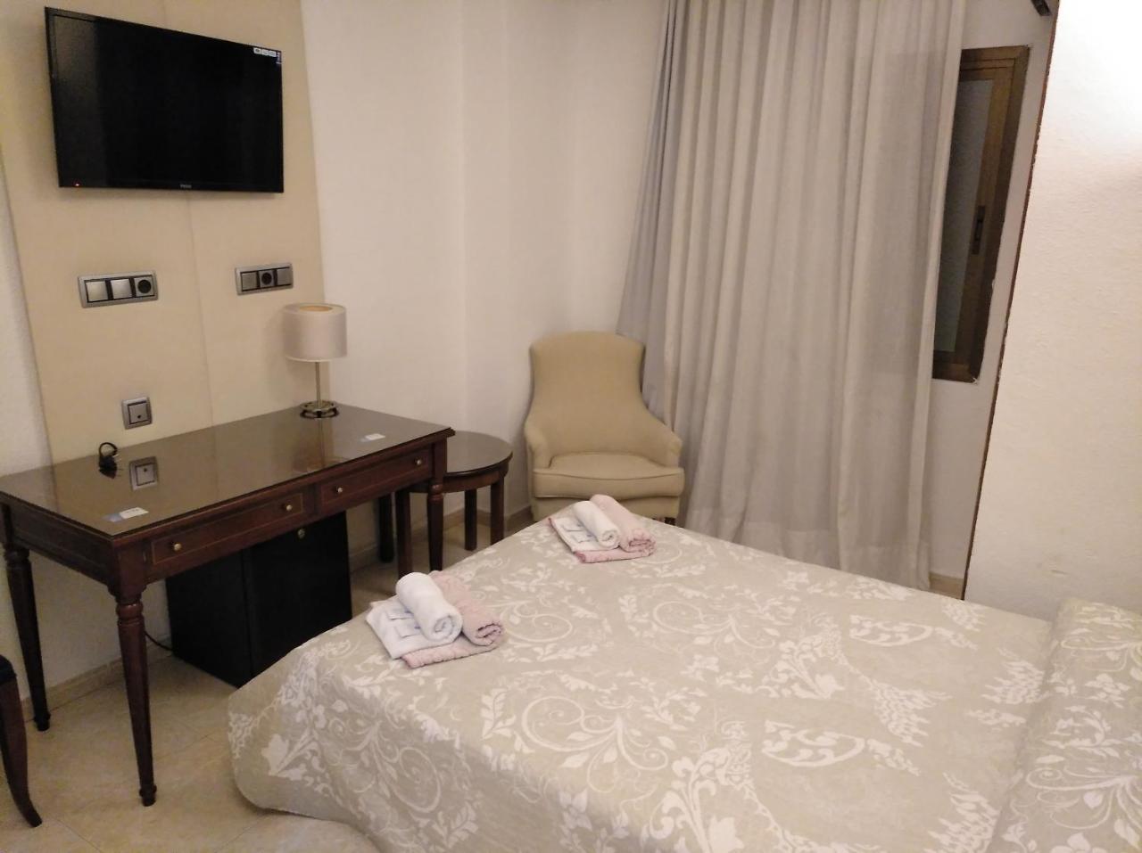 Caces Hotel Nuevo Ara מראה חיצוני תמונה